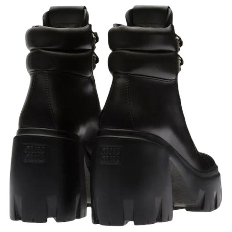 Shop (W) MIU MIU 黑色时尚皮革短靴 5T789D_3AQP_F0002_F_095