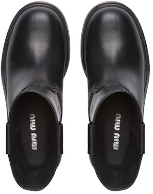 (W) MIU MIU Sepatu Boot Kulit Hitam Kasual 'Sederhana' 5U613D_3AQP_F0002_F_045 Shop (W) MIU MIU Sepatu Boot Kulit Hitam Kasual 'Sederhana' 5U613D_3AQP_F0002_F_045