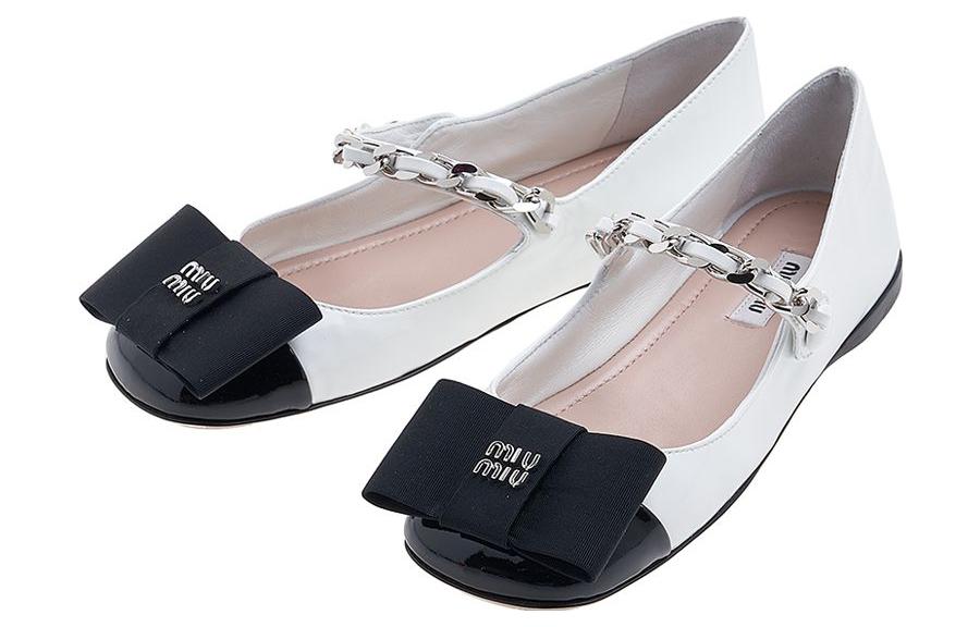 (W) MIU MIU Leather Bow Chain Strap Sneakers 'White' 圖 2