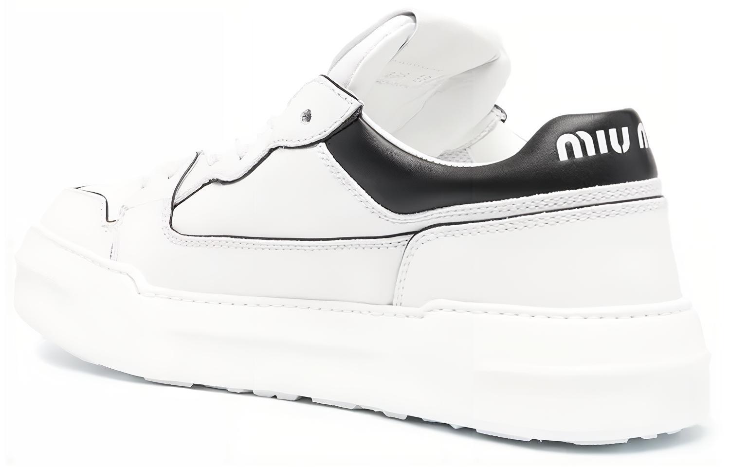 Shop (W) Sneaker in Pelle MIU MIU ''Nero e Bianco'' 5E838D_A21_F0964_F_005
