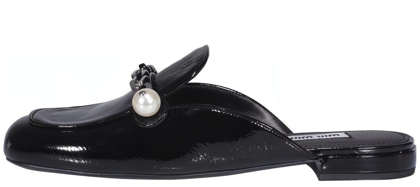 women-miu-miu-leather-pearl-flat-sandals-black-fashion-5-d695-d-3-aa-9-f0002