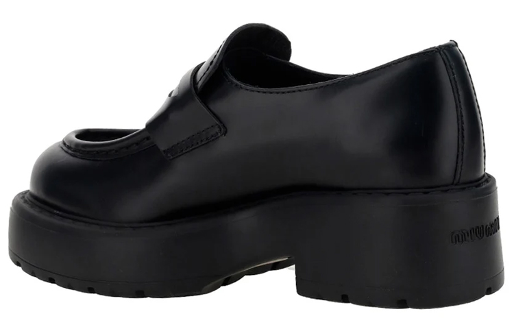 Purchase MIU MIU 小牛皮 套腳 厚底鞋 女款 黑色
