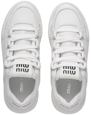 (W) Sneaker Kulit MIU MIU 'Putih' 5E912D_3I52_F0009_F_005 Lookbook (W) Sneaker Kulit MIU MIU 'Putih' 5E912D_3I52_F0009_F_005