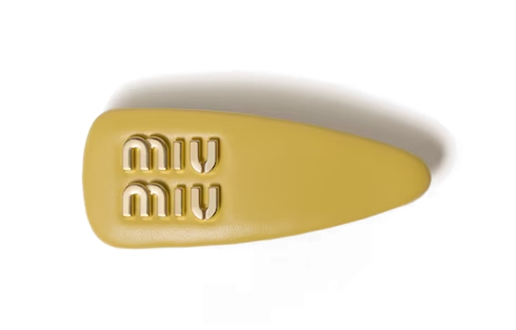 Order (W) 미우미우 레터 로고 가죽 헤어 클립 옐로우 5IF092_038_F068X