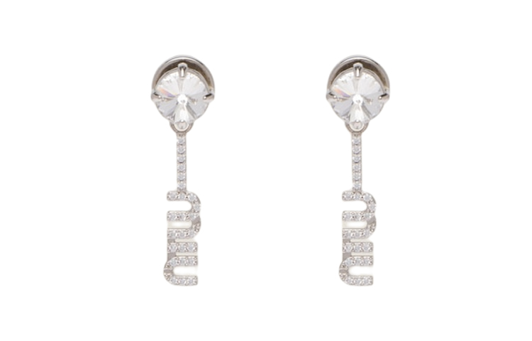 Order (W) MIU MIU ロゴ ペンダント クリスタル風 シルバー ピアス 女性用. 5IO058-2DNC-F0OKL