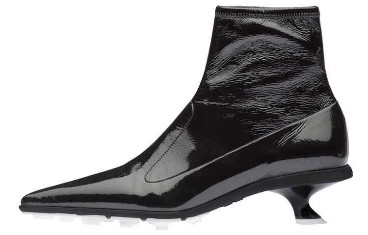 Buy (W) MIU MIU Naplak Mid-Top ''Zwart Leer'' 5T560D_3LBQ_F0002_F_055