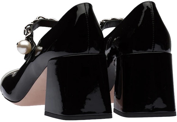 (W) 미우미우 블랙 에나멜 가죽 하이힐 5I248D_ZHV_F0967_F_A065 Lookbook (W) 미우미우 블랙 에나멜 가죽 하이힐 5I248D_ZHV_F0967_F_A065