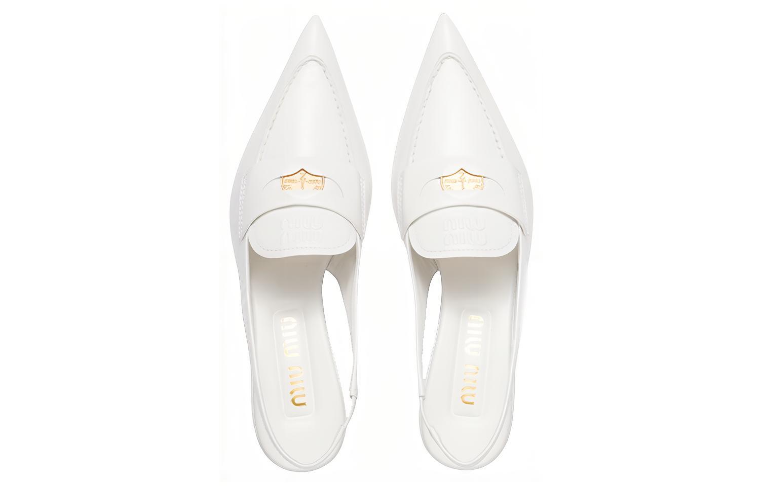 Shop MIU MIU 缪缪 Penny 皮革 便士套脚 高跟鞋 女款 白色