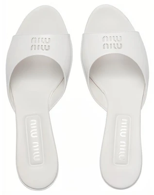 (W) MIU MIU 镂空标志露趾凉鞋 '白色时尚' 5XX603_XV4_F0009_F_045 Shop (W) MIU MIU 镂空标志露趾凉鞋 '白色时尚' 5XX603_XV4_F0009_F_045