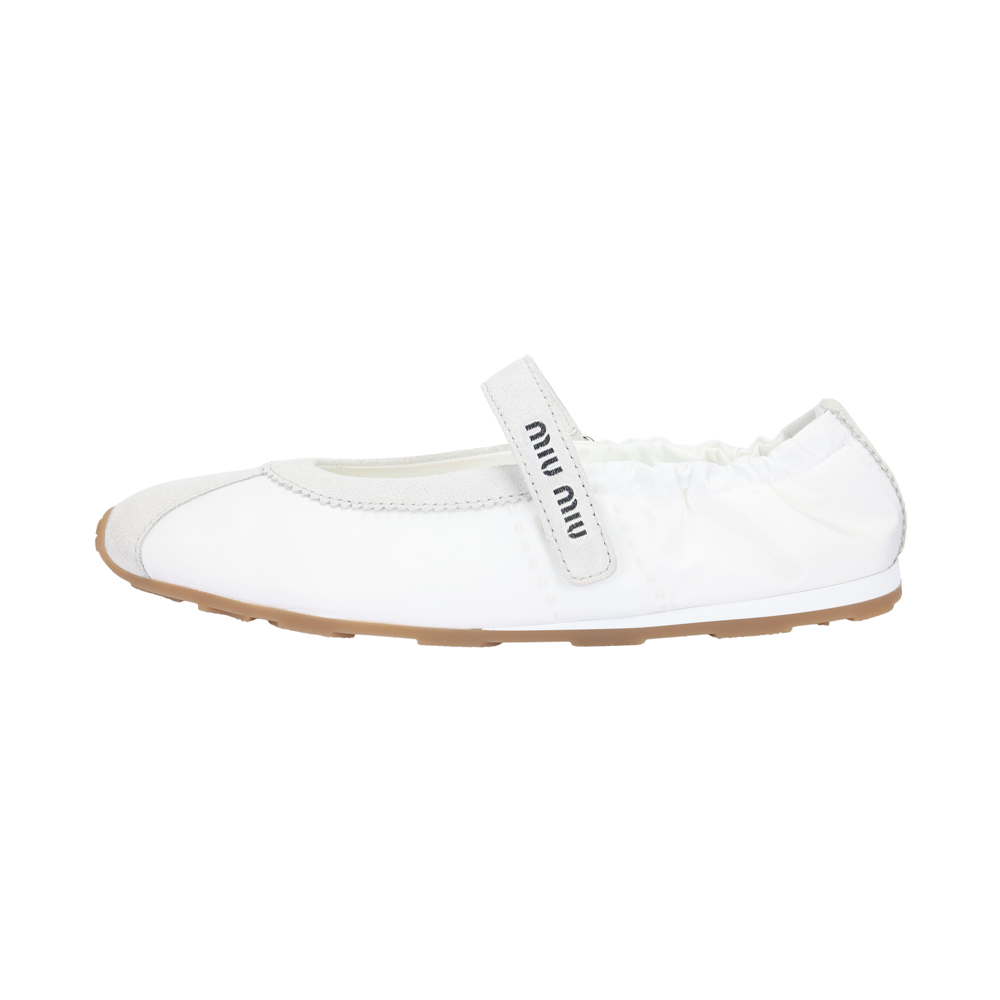(Women) MIU MIU Plume White Suede Mary Jane Ballet Flats Women’s 1cm Heel. 5F370E_D7C_F0009_F_D005