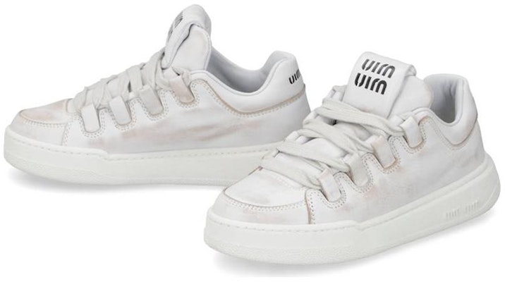 (Women) MIU MIU Round Toe Lace-Up Low-Top Sneakers 'Light Grey' 5E912DF0053G63F0009 Lookbook (Women) MIU MIU Round Toe Lace-Up Low-Top Sneakers 'Light Grey' 5E912DF0053G63F0009