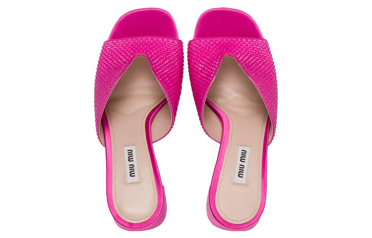 Lookbook (W) 미우미우 핑크 크리스탈 샌들 (Miu Miu Pink Crystal Sandal) 5XX574_049_F0638_F_085