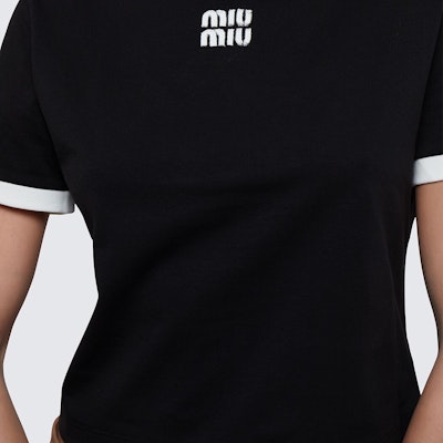 (W) MIU MIU SS22 黑色Logo印花宽松圆领T恤。 MJN522-14EL-F0002 Sizing (W) MIU MIU SS22 黑色Logo印花宽松圆领T恤。 MJN522-14EL-F0002