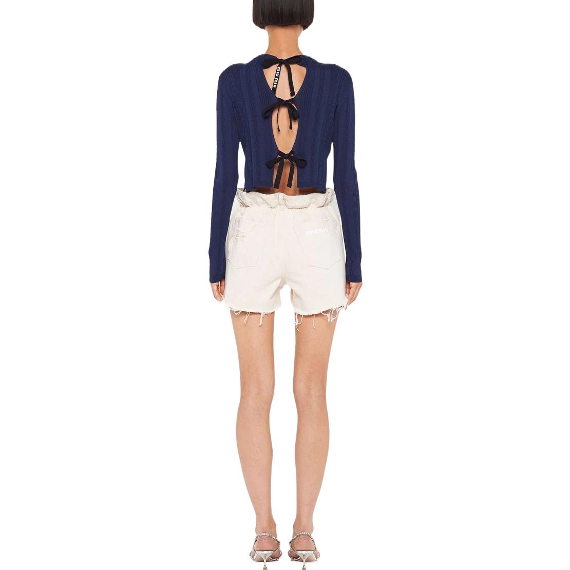 Shop (W) MIU MIU SS22 Kardi Slim-Fit Sutera Kapas Biru dengan Reben Belakang. MMF579-10RD-F0008