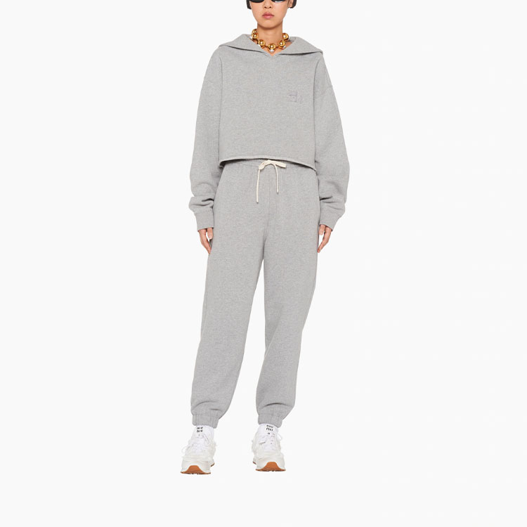 Lookbook (Women) MIU MIU SS22  Grey Embroidered Letter Long-Sleeve Sweatshirt. MJL868-102J-F0031