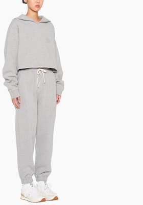 (Women) MIU MIU SS22 Grey Embroidered Letter Long-Sleeve Sweatshirt. MJL868-102J-F0031 Purchase (Women) MIU MIU SS22 Grey Embroidered Letter Long-Sleeve Sweatshirt. MJL868-102J-F0031