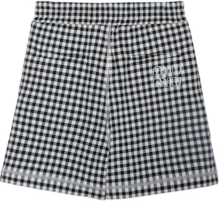 (Women) MIU MIU SS22 Plaid Lace-Up Slim Fit Casual Shorts Women Black MJP271-10OP-F0967 Lookbook (Women) MIU MIU SS22 Plaid Lace-Up Slim Fit Casual Shorts Women Black MJP271-10OP-F0967