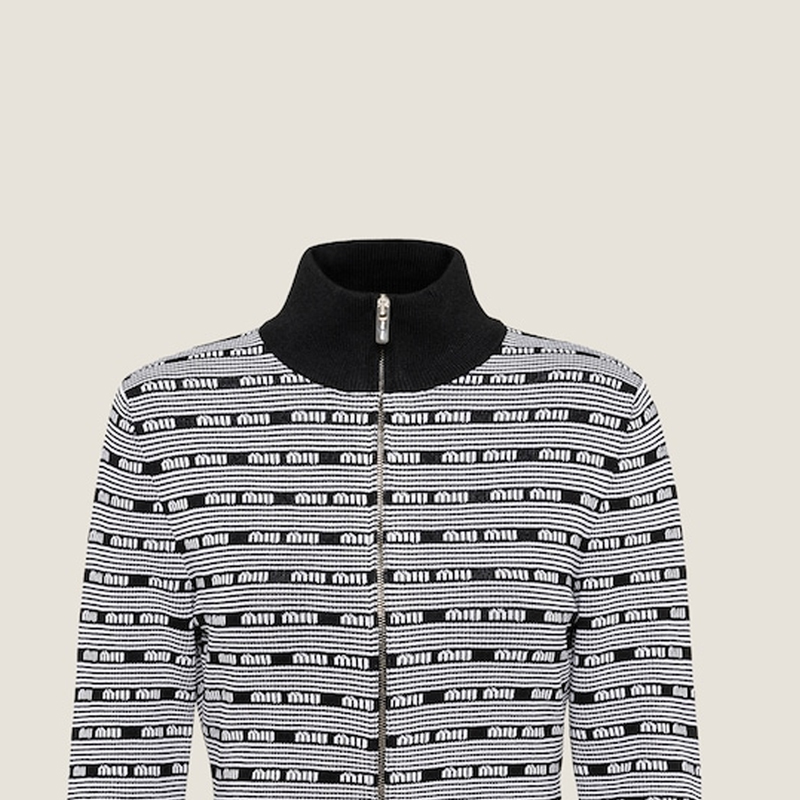 Details for (W) MIU MIU SS23 黑色字母提花拉链领针织衫. MMF718-12ZJ-F0967-S-231