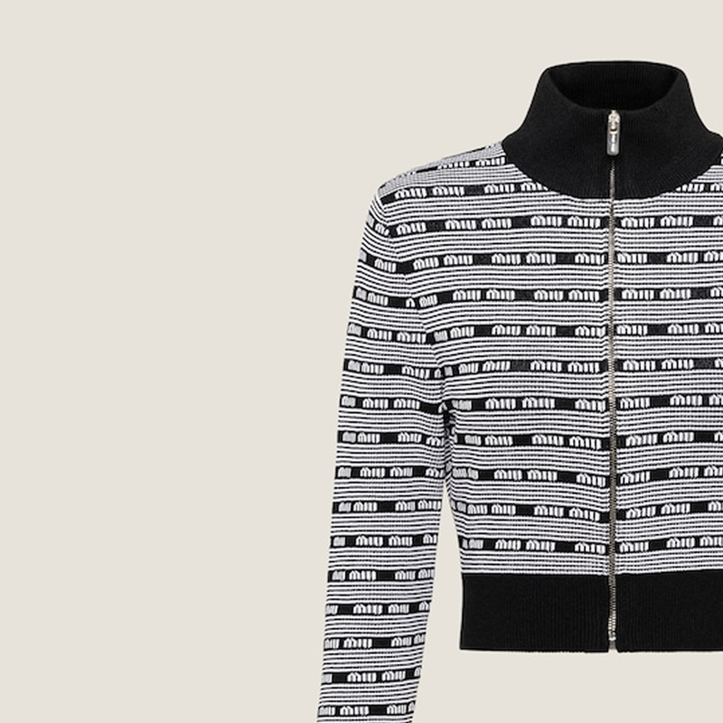 Sizing (W) MIU MIU SS23 黑色字母提花拉链领针织衫. MMF718-12ZJ-F0967-S-231