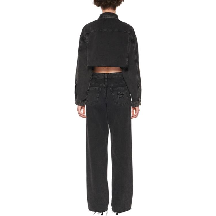 Shop (W) MIU MIU SS23 Celana Denim Hitam Mid-Rise Santai dengan Bordir Logo. GWP435-115V-F0002