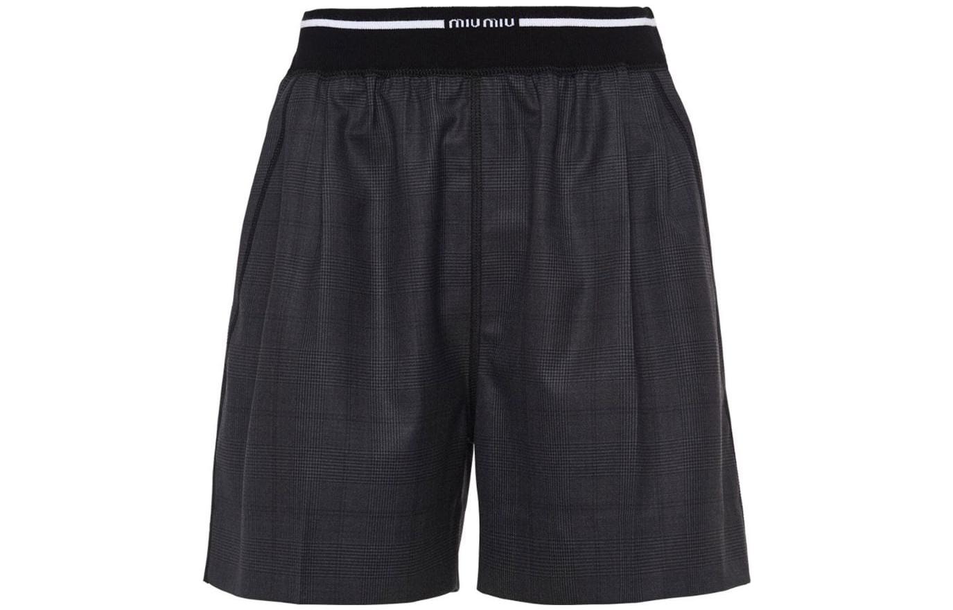 (Women) MIU MIU SS23  Black Straight-Leg Shorts with Contrast Logo Print. MP1631-10DI-F0480