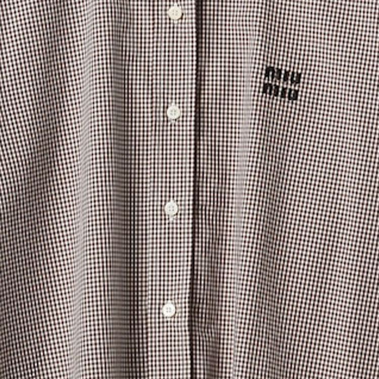 Sizing (W) MIU MIU SS23 Kemeja Lengan Panjang Kotak Coklat Logo Berjahit. MK1659-13LB-F0963