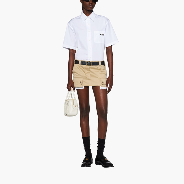 (Women) MIU MIU SS23  Khaki Button Pocket Straight Mini Skirt Casual Style. MG1939-1UPX-F0065 圖 4