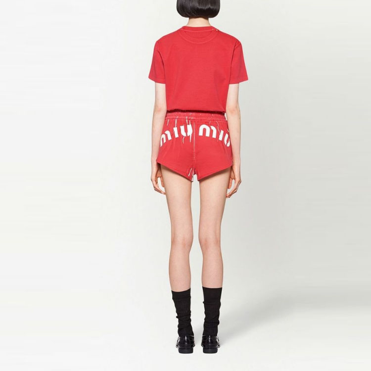 Shop (W) MIU MIU SS23 Shorts Rojos Informales con Logo Impreso. MJP293-12Y1-F0011