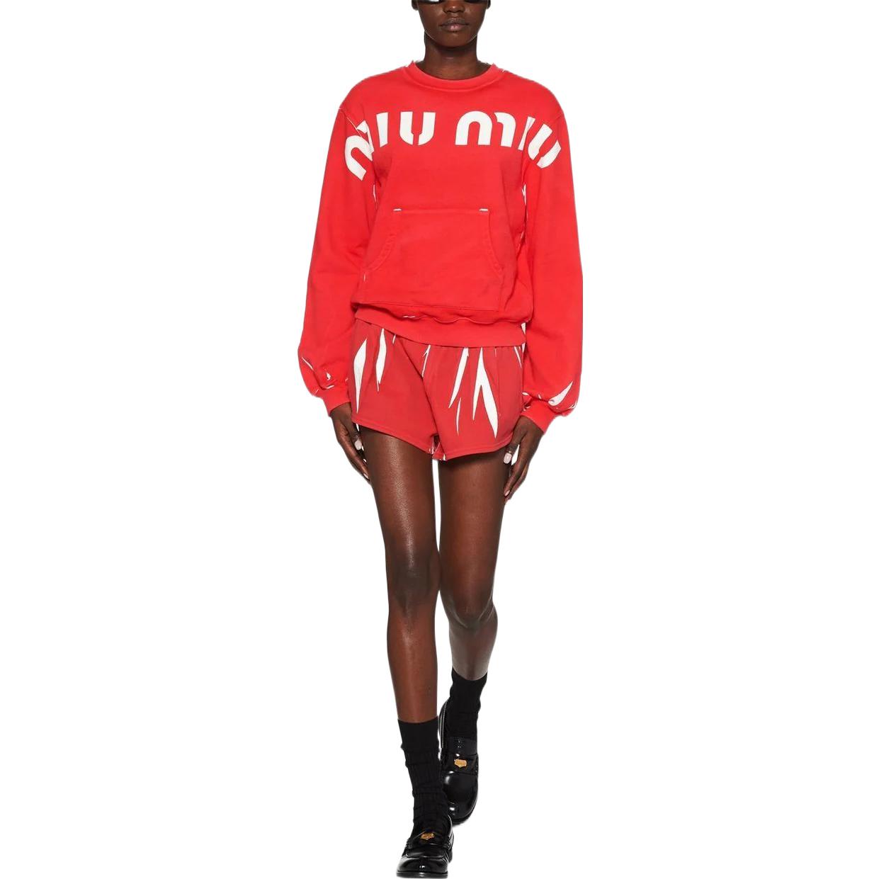 Lookbook (W) 미우미우 SS23 레드 로고 프린트 풀오버 스웻셔츠. MJL924-12Y1-F0011-S-231