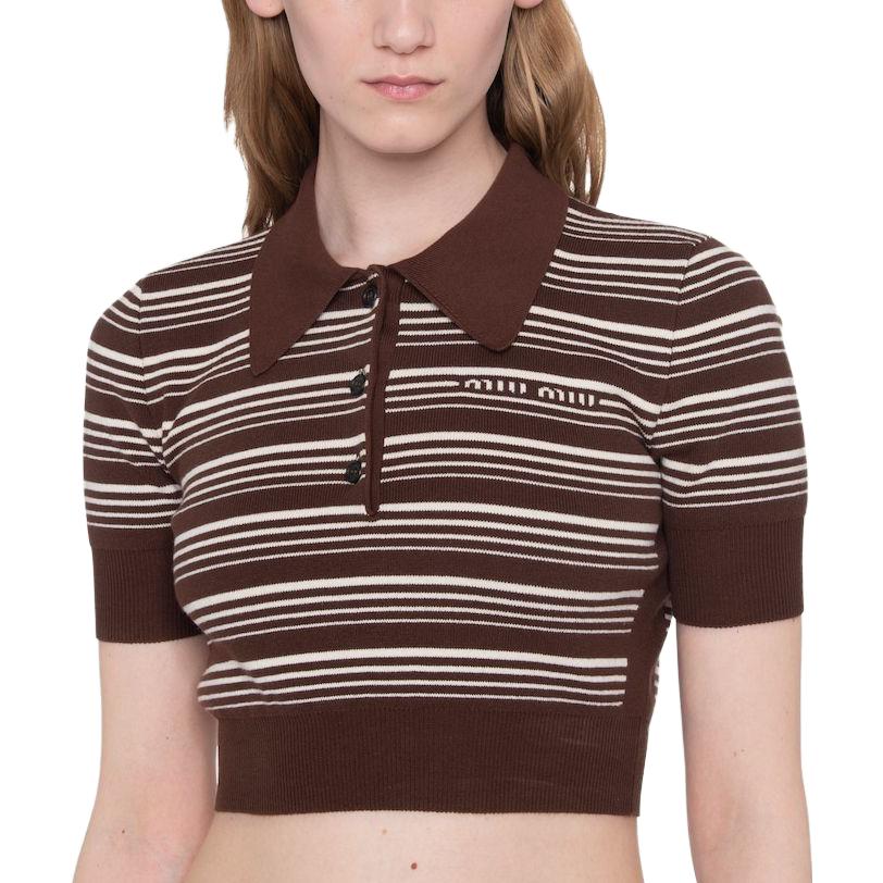 Lookbook (W) MIU MIU SS23 Baju Polo Jalur Bersulam Logo Warna Tembakau. MML797-1VIN-F0005-S-232