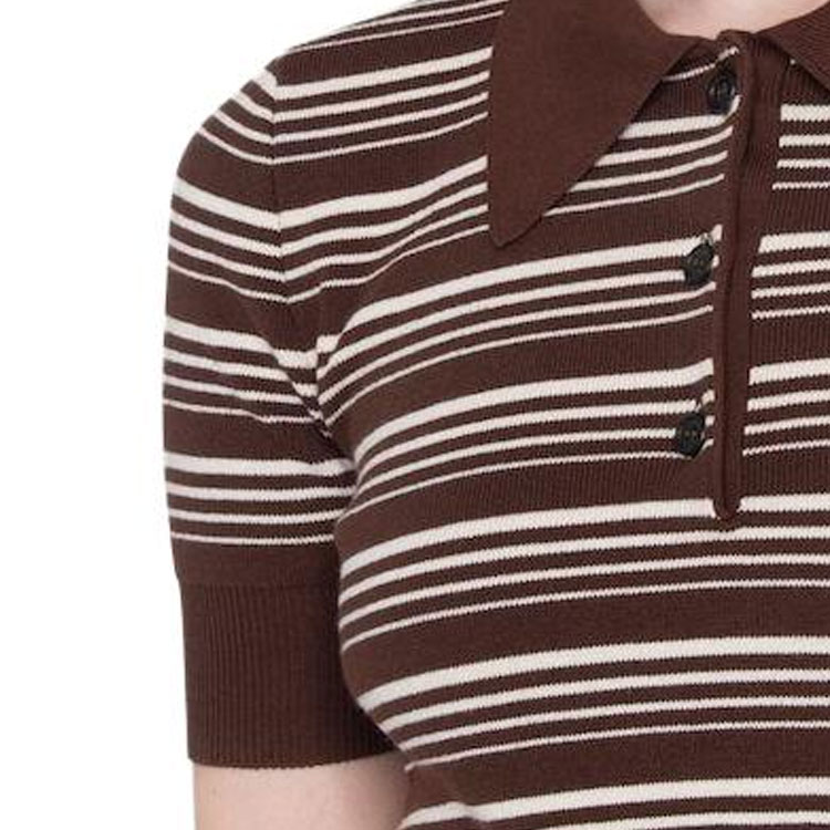 Sizing (W) MIU MIU SS23 Baju Polo Jalur Bersulam Logo Warna Tembakau. MML797-1VIN-F0005-S-232