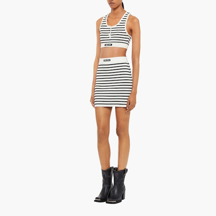 Lookbook (W) MIU MIU 2023春夏 白色高腰条纹Logo印花休闲半裙. MMG424-12ZG-F0UB0