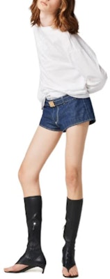 (Women) MIU MIU SS23 White Long Sleeve Crewneck T-Shirt with Logo Embroidery MJL862-1YXT-F0009-S-232 Lookbook (Women) MIU MIU SS23 White Long Sleeve Crewneck T-Shirt with Logo Embroidery MJL862-1YXT-F0009-S-232