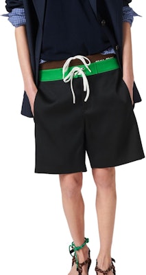 (W) MIU MIU SS24 黑色logo抽繩鬆緊腰休閒短褲. MP1788-14N6-F0T81-S-OOO Purchase (W) MIU MIU SS24 黑色logo抽繩鬆緊腰休閒短褲. MP1788-14N6-F0T81-S-OOO