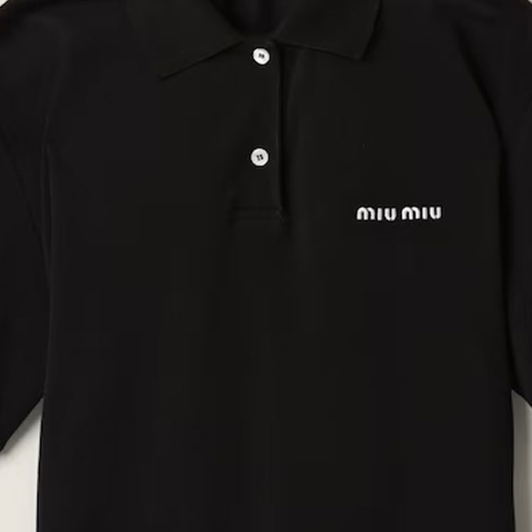 Details for (W) MIU MIU SS24 Baju Polo Hitam Lengan Pendek dengan Sulaman Logo. MJN535-14RW-F0002-S-OOO