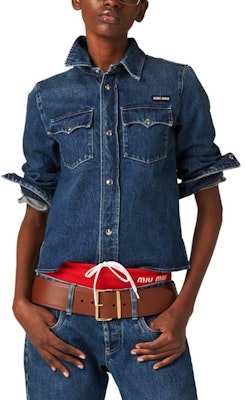 (W) MIU MIU SS24 Baju Denim Lengan Panjang Biru GWC113-140F-F0008-S-OOO Lookbook (W) MIU MIU SS24 Baju Denim Lengan Panjang Biru GWC113-140F-F0008-S-OOO