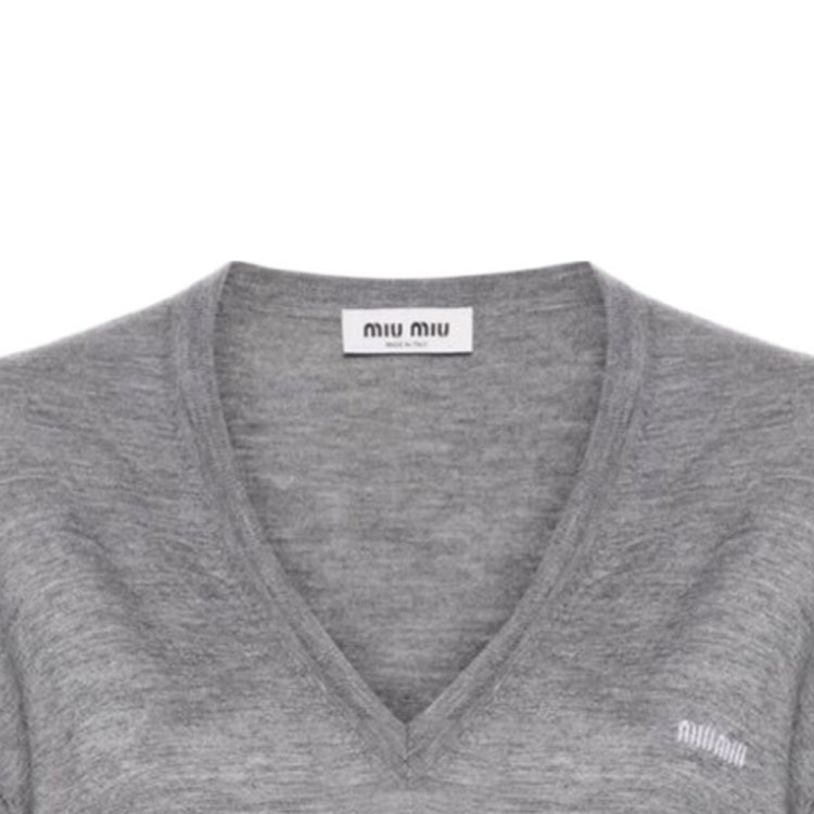 Details for (W) MIU MIU SS24 灰色V领羊毛针织衫带logo刺绣 MML931-14VT-F0031-S-OOO