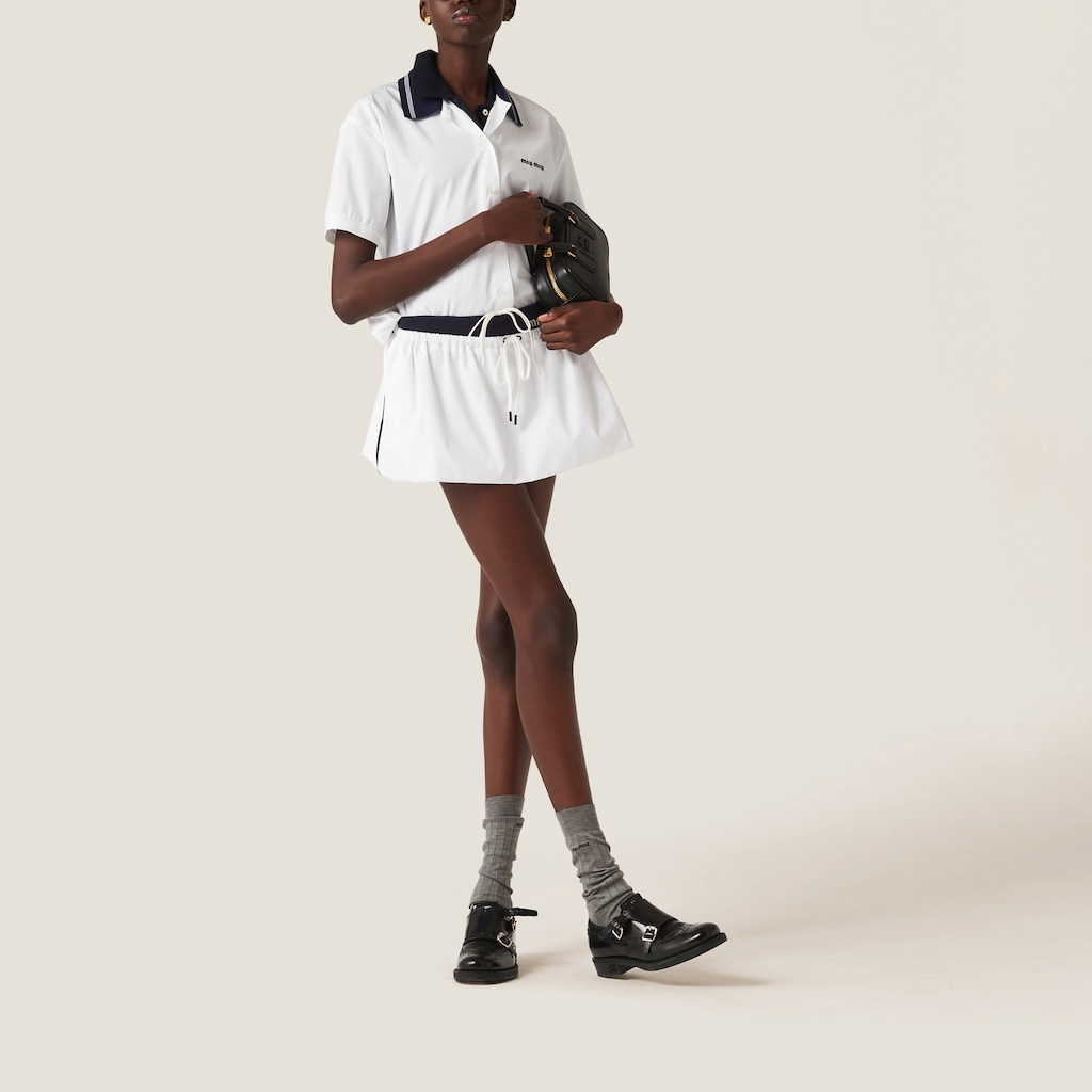 Lookbook (W) MIU MIU SS24 白色Logo抽绳休闲半身裙。 MG2236-10RG-F0009-S-OOO