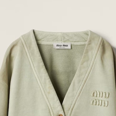 (Women) MIU MIU SS24 Agave Green Knit Cardigan with Logo for Women. MJL010-14RU-F0E1D-S-OOO Sizing (Women) MIU MIU SS24 Agave Green Knit Cardigan with Logo for Women. MJL010-14RU-F0E1D-S-OOO