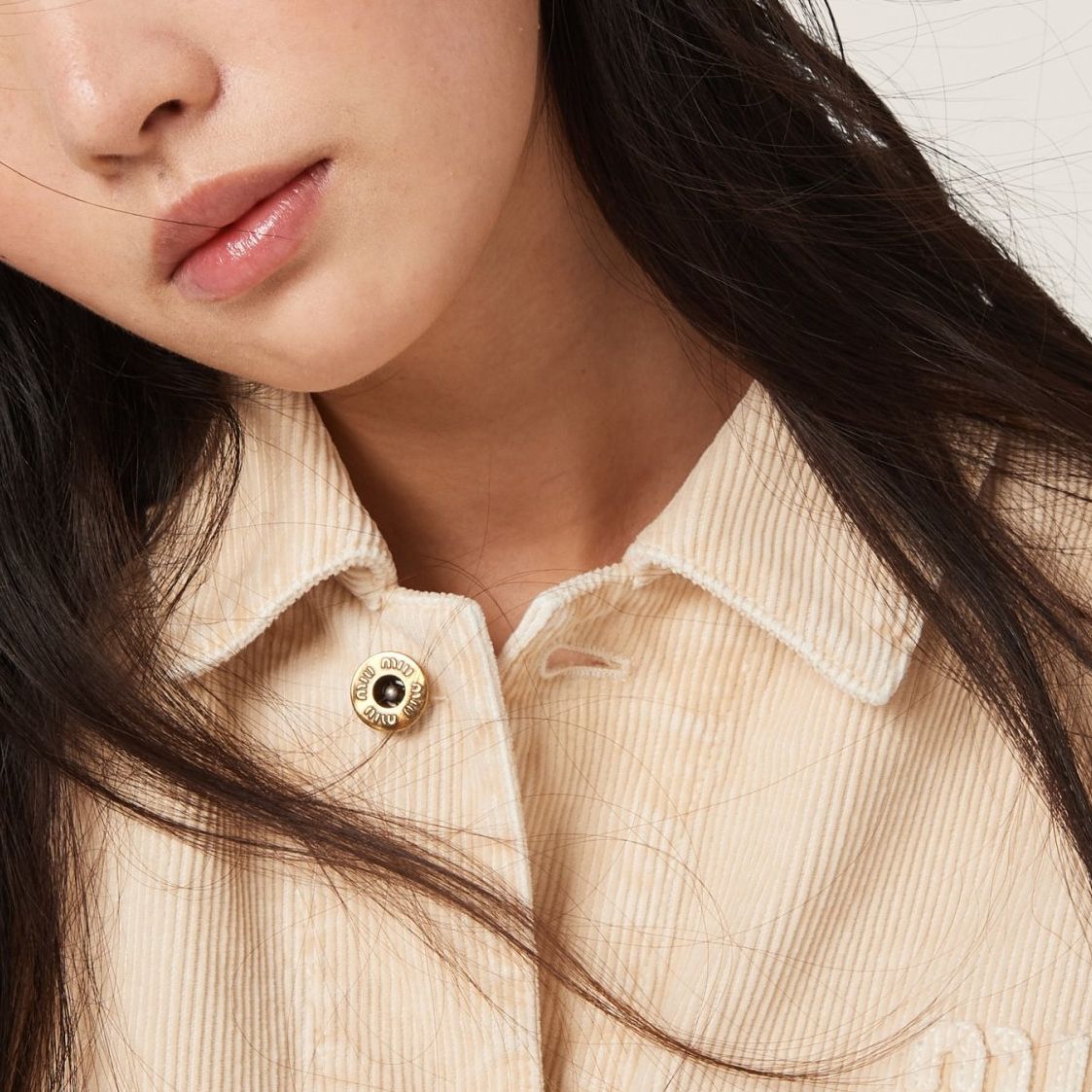 Purchase (W) MIU MIU SS24 米色長袖短版字母鈕扣外套 ML1027-131J-F0627-S-OOO