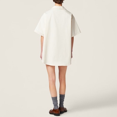 (W) MIU MIU SS24 米色短袖刺绣Logo纽扣连衣裙 GWA211-13WH-F0018-S-OOO Shop (W) MIU MIU SS24 米色短袖刺绣Logo纽扣连衣裙 GWA211-13WH-F0018-S-OOO