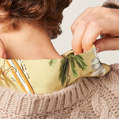 (W) MIU MIU SS24 沙黃色羊絨針織圓領毛衣 MML871-14AP-F0036-S-OOO Sizing (W) MIU MIU SS24 沙黃色羊絨針織圓領毛衣 MML871-14AP-F0036-S-OOO