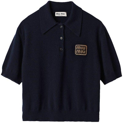 (W) MIU MIU SS24 Kemeja Polo Lengan Pendek Logo Kontras Wanita Biru Navy. MML896-14M3-F0008-S-OOO Buy (W) MIU MIU SS24 Kemeja Polo Lengan Pendek Logo Kontras Wanita Biru Navy. MML896-14M3-F0008-S-OOO