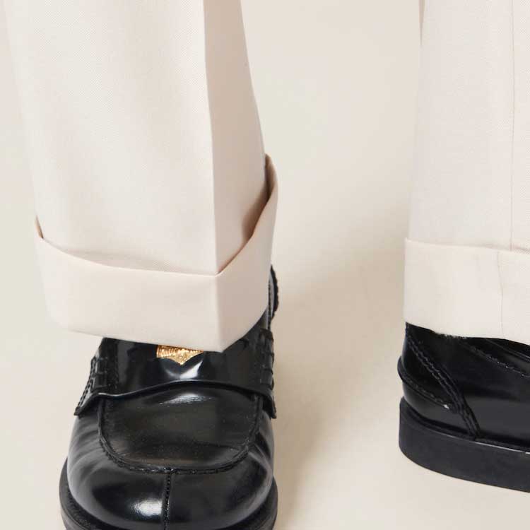 Purchase (W) MIU MIU SS24 Seluar Kasual Potongan Longgar Tinggi Gaya Neutral. MP1755-11AD-F0018-S-OOO