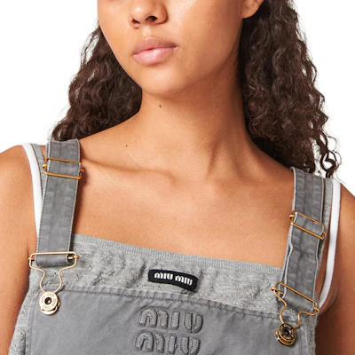 (W) MIU MIU SS24 女款刺繡Logo直筒吊帶連衣裙 - 鐵灰色 MF5240-1350-F0D65-S-OOO Purchase (W) MIU MIU SS24 女款刺繡Logo直筒吊帶連衣裙 - 鐵灰色 MF5240-1350-F0D65-S-OOO