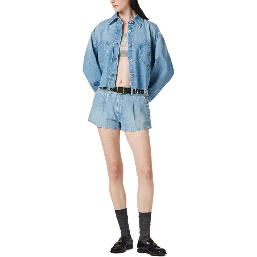 Lookbook (W) Shorts Vaqueros MIU MIU SS24 Tiro Bajo Plisados con Logo Mujer - Azul. GWP477-131K-F0013-S-232