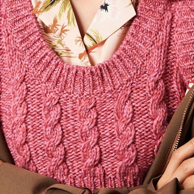 (W) MIU MIU SS24 女士粉色针织无袖上衣带罗纹标志设计。 MMV141-1330-F0028-S-OOO Purchase (W) MIU MIU SS24 女士粉色针织无袖上衣带罗纹标志设计。 MMV141-1330-F0028-S-OOO