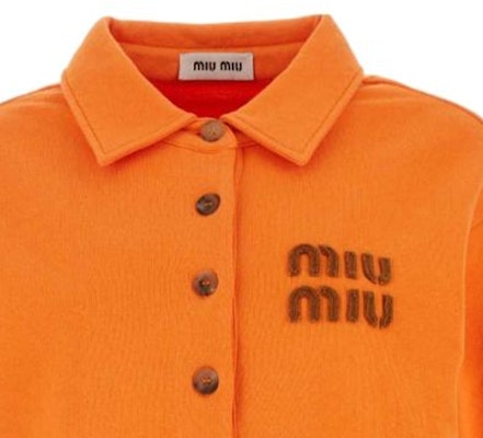 (W) 미우미우 SS24 솔리드 로고 롱 슬리브 스웻셔츠 여성 오렌지. MJL988-12HF-F0B2Y-S-OOO Shop (W) 미우미우 SS24 솔리드 로고 롱 슬리브 스웻셔츠 여성 오렌지. MJL988-12HF-F0B2Y-S-OOO