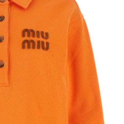 (W) 미우미우 SS24 솔리드 로고 롱 슬리브 스웻셔츠 여성 오렌지. MJL988-12HF-F0B2Y-S-OOO Details for (W) 미우미우 SS24 솔리드 로고 롱 슬리브 스웻셔츠 여성 오렌지. MJL988-12HF-F0B2Y-S-OOO