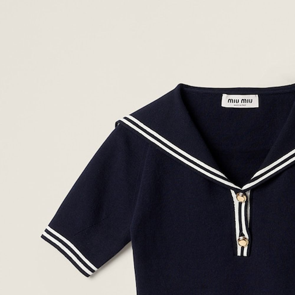 Sizing (W) MIU MIU Baju Pendek Berjalur dengan Kolar Pelaut & Butang Navy MML897-14GX-F022X-S-OOO